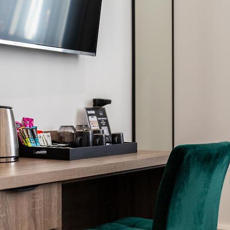 The Chapter Hotels - The J Hyde Park Лондон Екстер'єр фото