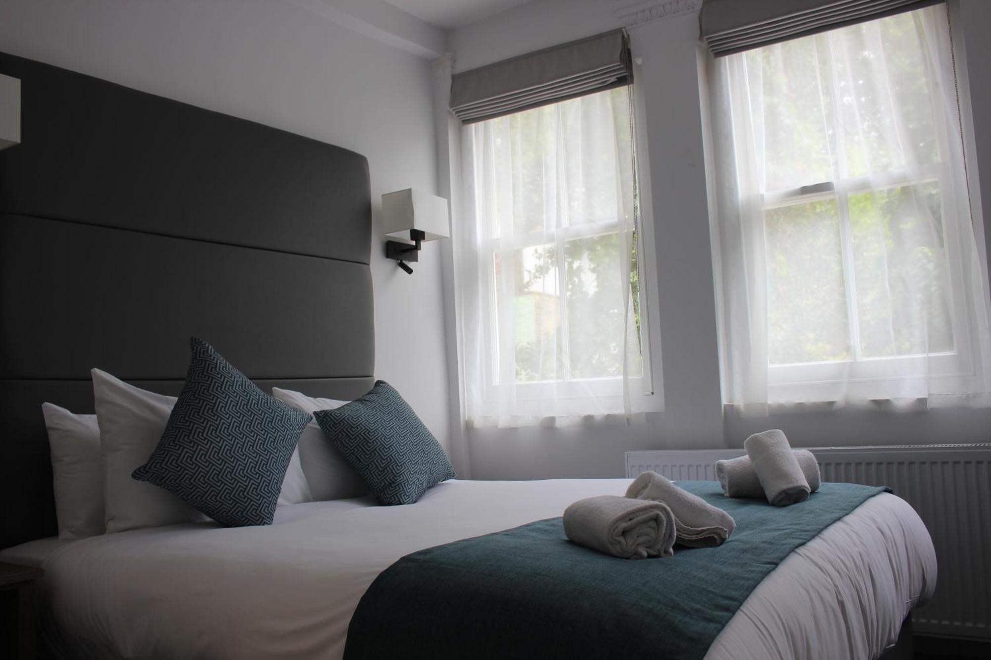 The Chapter Hotels - The J Hyde Park Лондон Екстер'єр фото