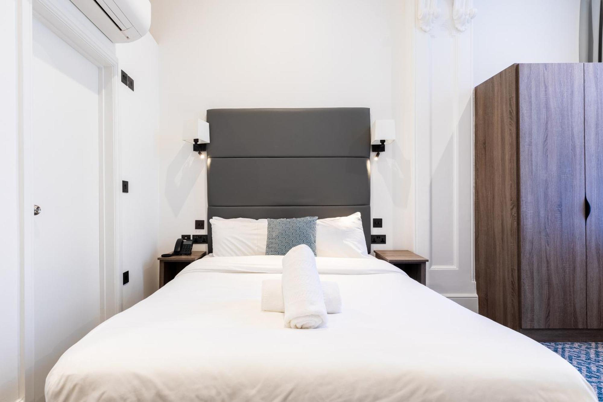 The Chapter Hotels - The J Hyde Park Лондон Екстер'єр фото