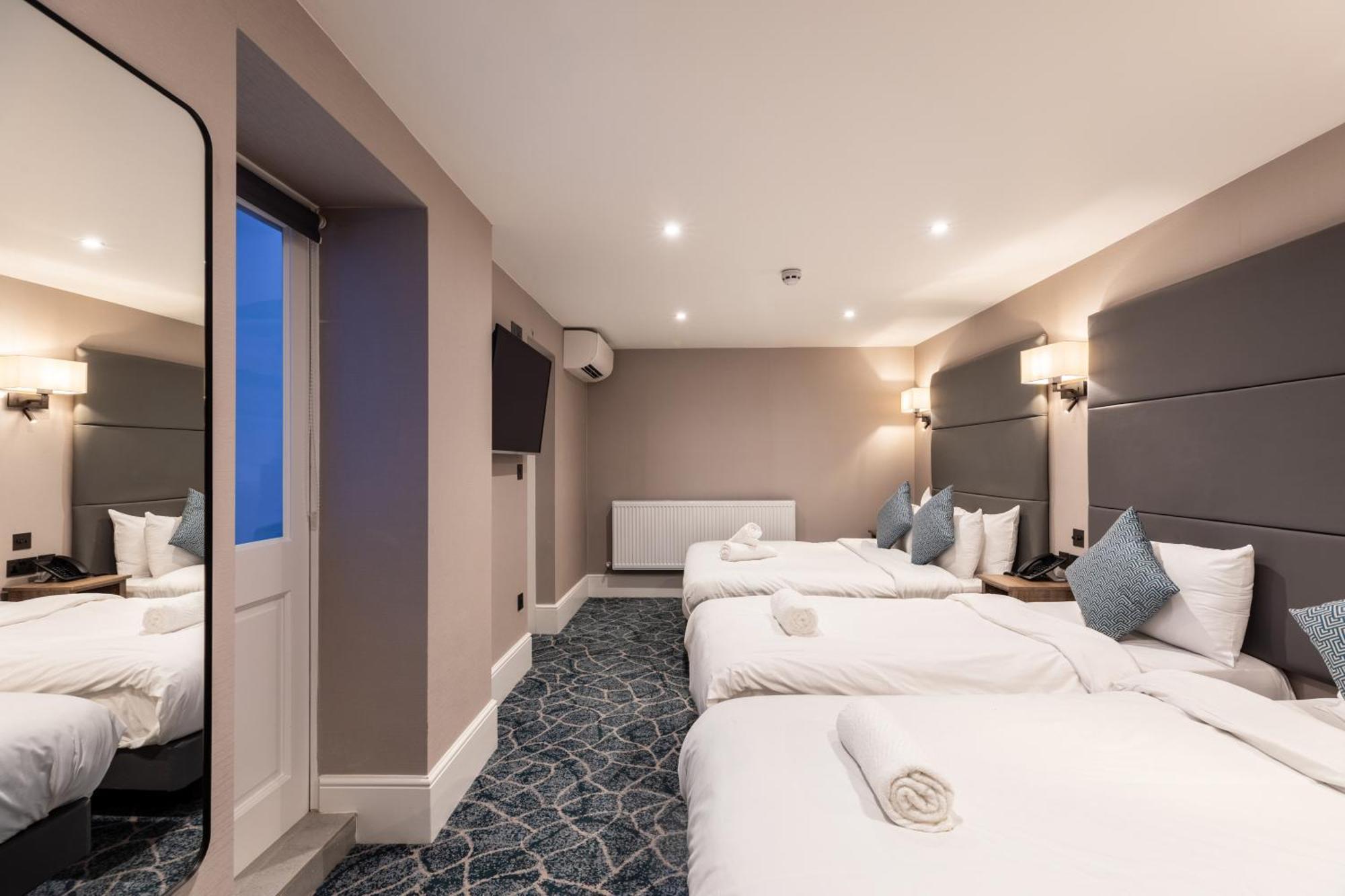 The Chapter Hotels - The J Hyde Park Лондон Екстер'єр фото