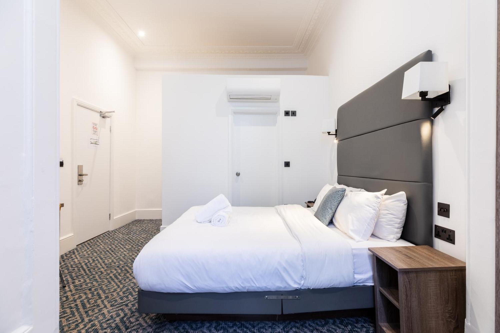 The Chapter Hotels - The J Hyde Park Лондон Екстер'єр фото
