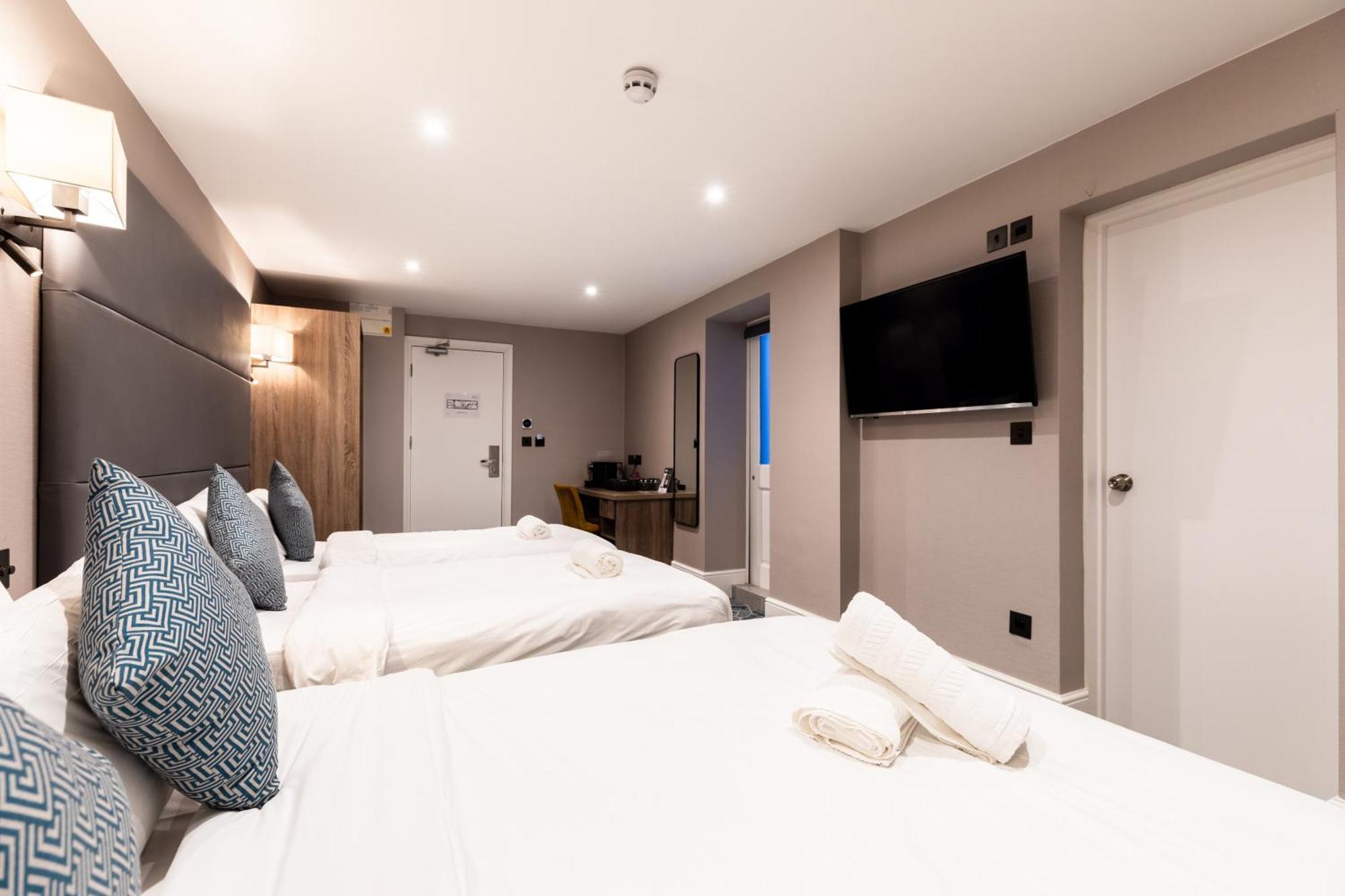 The Chapter Hotels - The J Hyde Park Лондон Екстер'єр фото